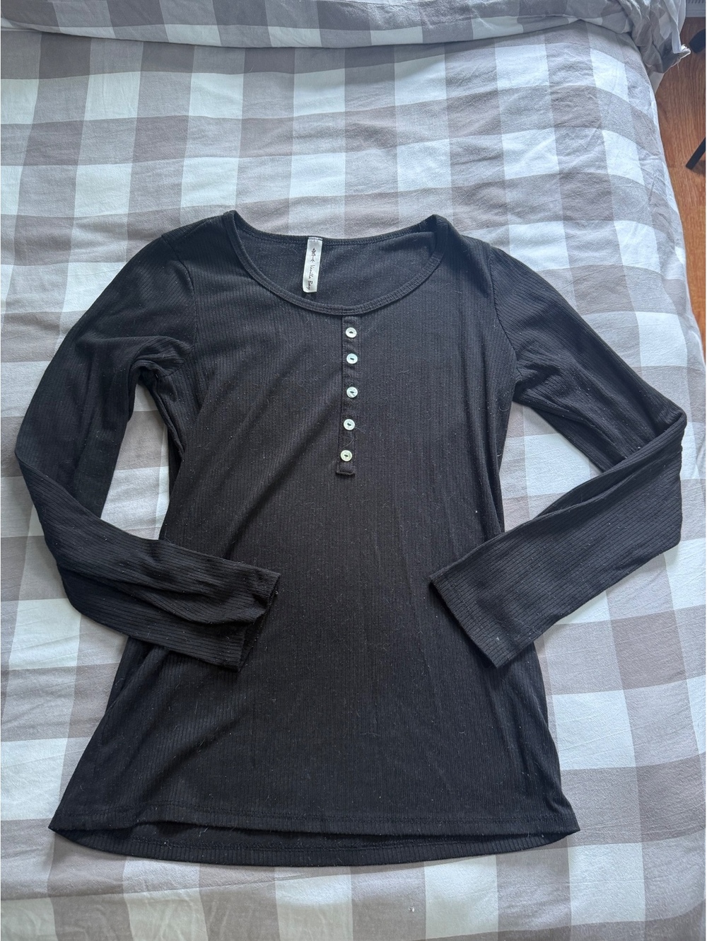Women's Top | Long Sleeve Tee | Vanilla Bay | Size M